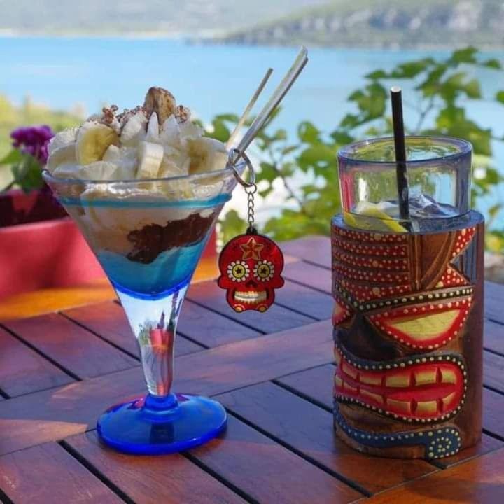 Отель Le Comptoir Сент-Круа-дю-Вердон Экстерьер фото